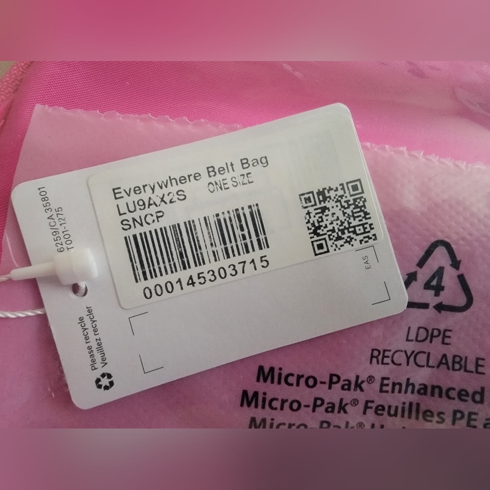 NEW! Lululemon Everywhere Beltbag 1L Sonic Pink! - Picture 8 of 9